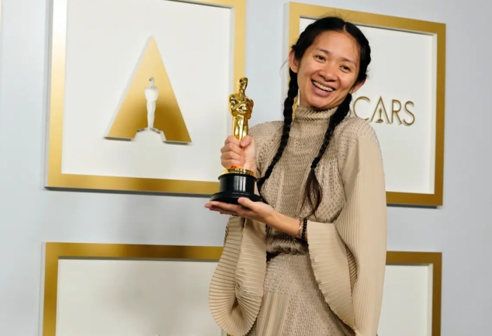 6 Deretan Sutradara Perempuan Yang Layak Kamu Kenal