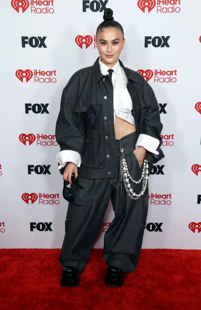 Gaya Agnez Mo Di iHeartRadio 2026 Curi Sorotan