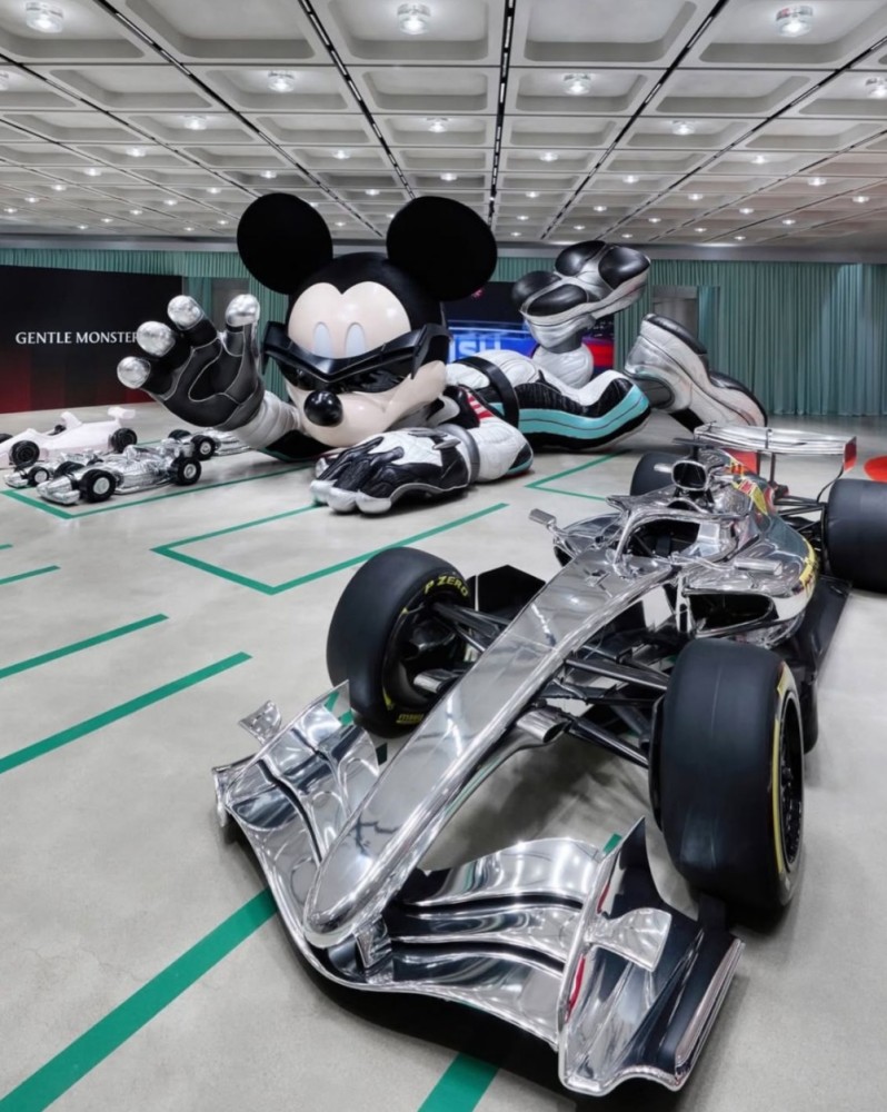 Gentle Monster Sajikan Koleksi Disney x F1 Dalam Pop-Up Eksklusif