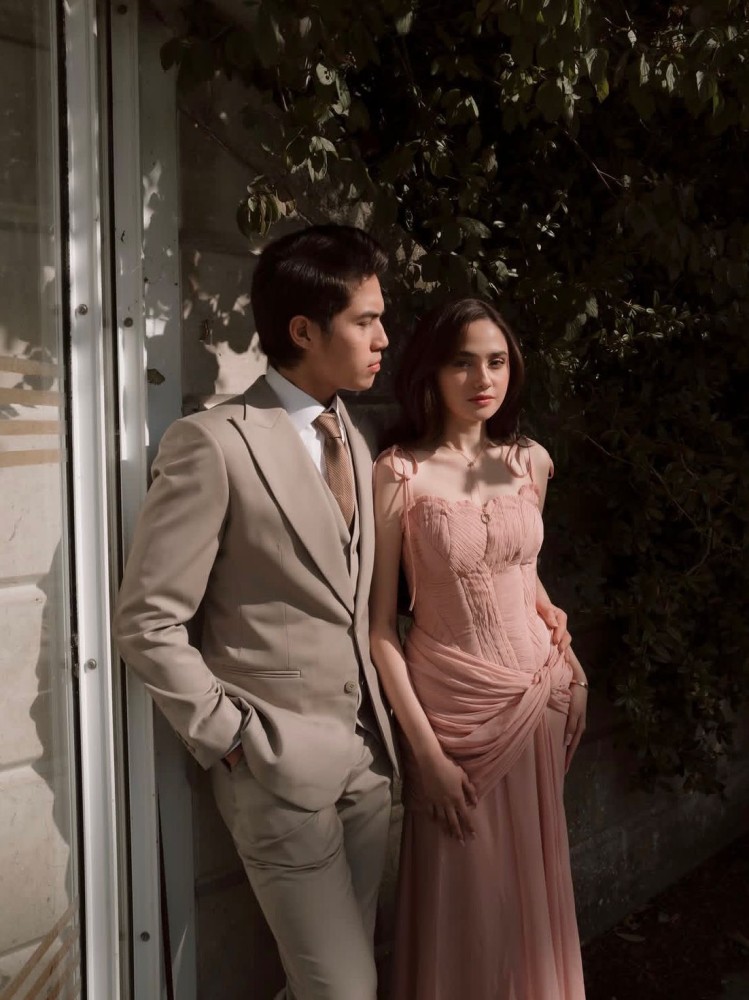 Perhiasan Mewah Syifa Hadju Dalam Sesi Prewedding Capai Rp400 Juta