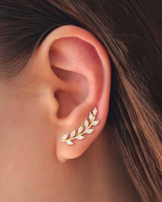 8 Model Anting Yang Cocok Dipakai Ke Pesta