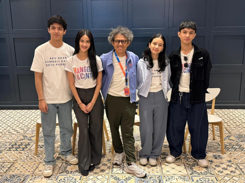 Riri Riza Bawa Film Rangga & Cinta Ke Layar Lebar Dalam Balutan Seni Musikal