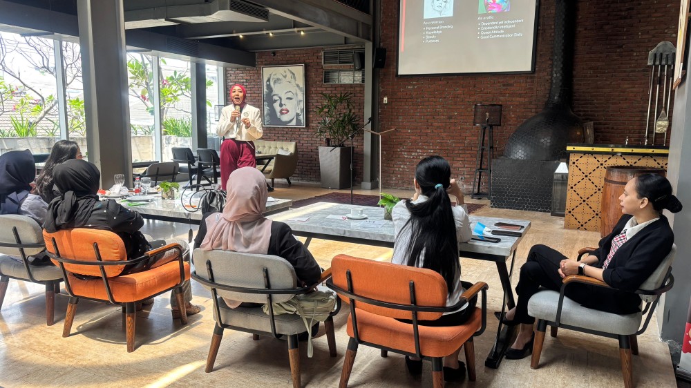 Angkat Isu Perjalanan Perempuan Single, Menikah, Hingga Pasca-Divorce. Hotel Ini Ajak Perempuan Di Surabaya Bertemu &&nbsp;Saling&nbsp;Dukung