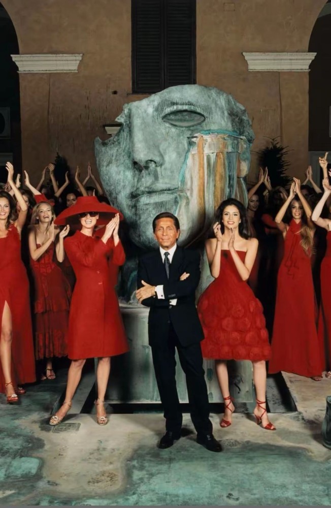 Valentino Garavani, Sang Maestro Mode Legendaris Tutup Usia