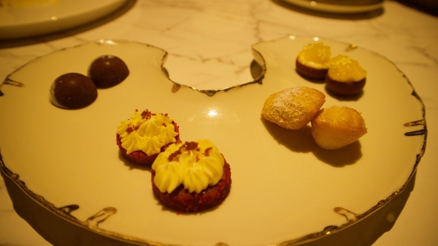 Menikmati Pengalaman Fine Dining Istimewa di Surabaya