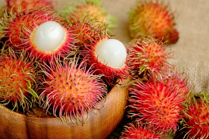 Asinan Rambutan, alternatif menikmati si manis yang kaya manfaat