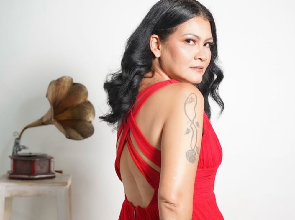 Melanie Subono dan Seni Merawat Empati