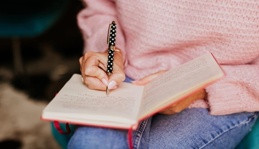Manfaat Journaling untuk Kesehatan Mental Kamu