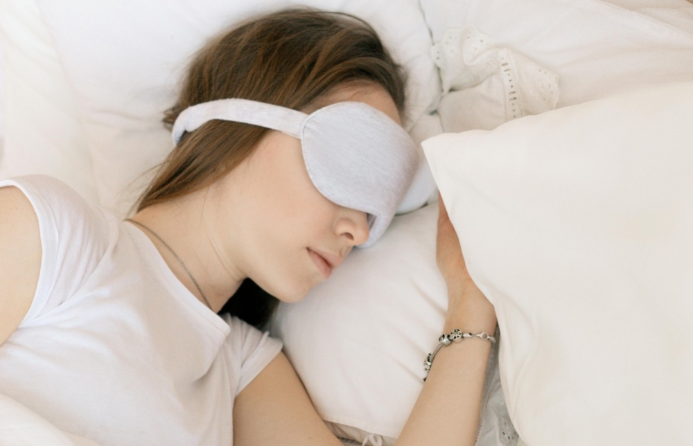 Sebelum Tidur, Lakukan Ini Agar Pikiran Lebih Rileks