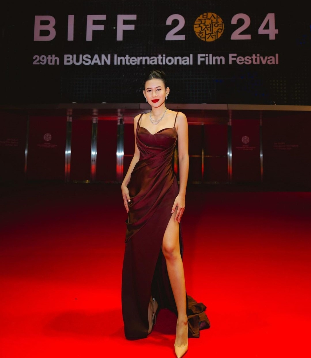 Shenina Cinnamon tampil anggun di Busan International Film Festival (BIFF) 2024